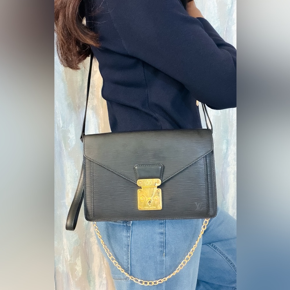 LV Epi Dragonne Sellier leather clutch as crossbody - Picture 3 of 16